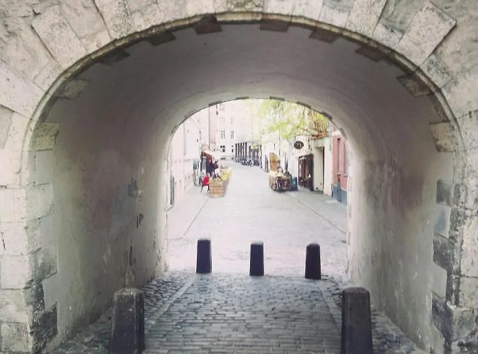 Dzīvoklis Old Town City 5 *